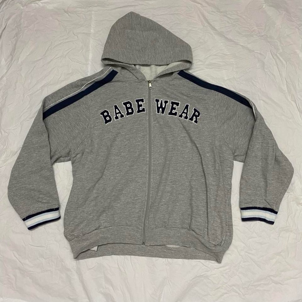 Y2k Babe wear zip up hoodie